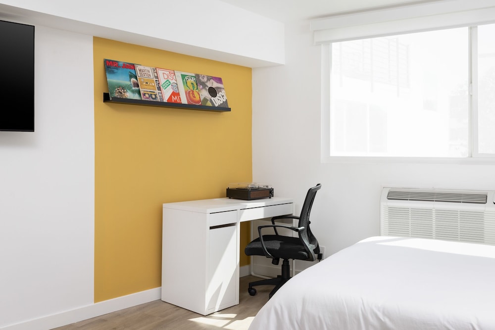 Fenix Hotel Hollywood - photo 30