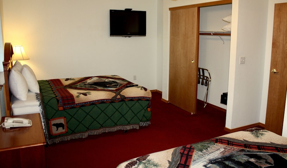 Juneau Hotel - photo 23