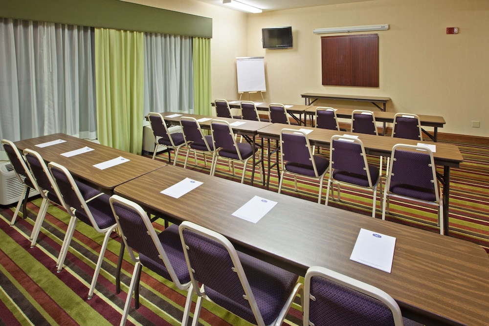 Hampton Inn Chattanooga Hixson - photo 24