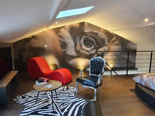 Love room avec spa privatif — hotel in Ruelle-Sur-Touvre