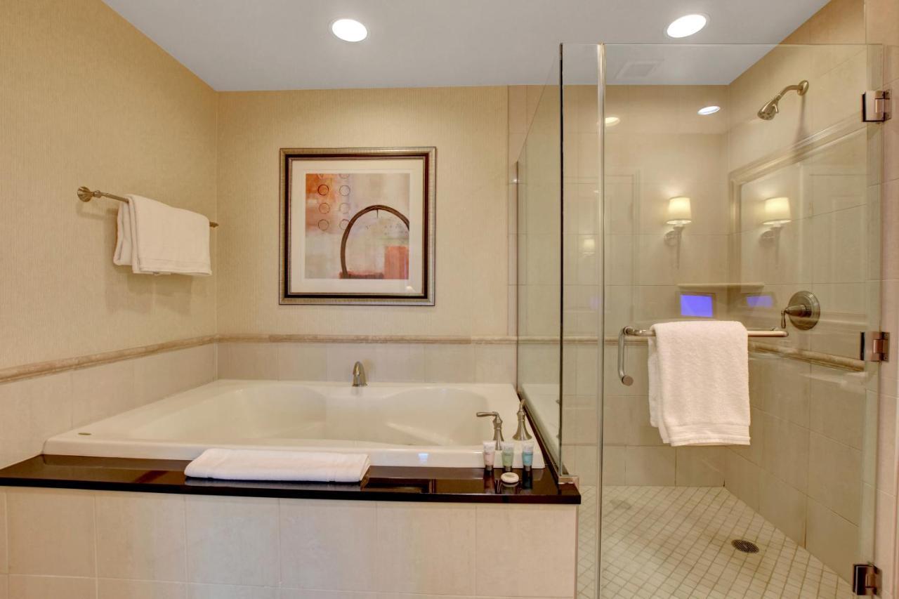 Luxury Studio MGM Signature Great Location Lazy River No Resort Fees