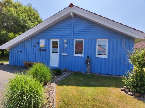 6 Personen kinderfreundliches Ferienhaus mit Sauna Whirlpool und Kaminofen in Otterndorf in Otterndorf, Germany