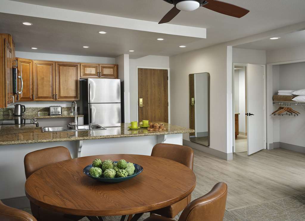 Hyatt Vacation Club at Desert Oasis - photo 4