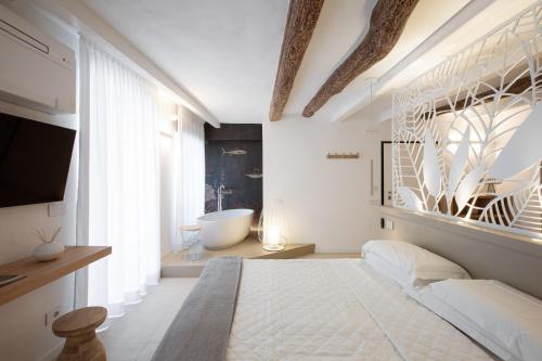 Life Class Apartment — 4-Star Luxury Hotel in Riomaggiore, Italy