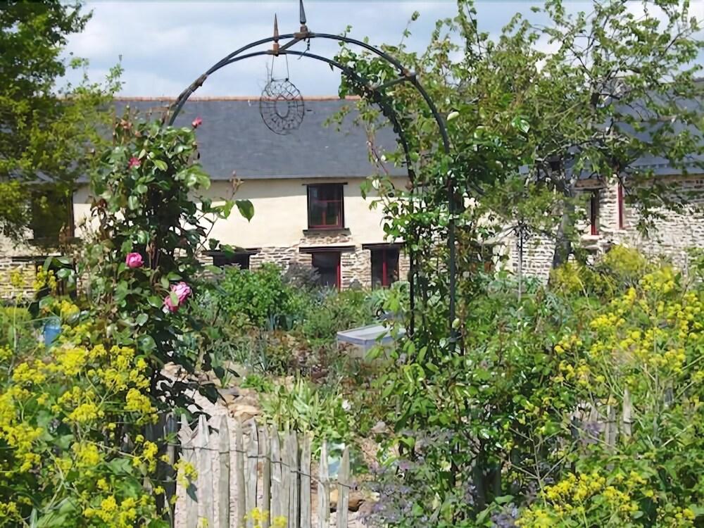 Logis de l'Étang de l'Aune — hotel in Iffendic