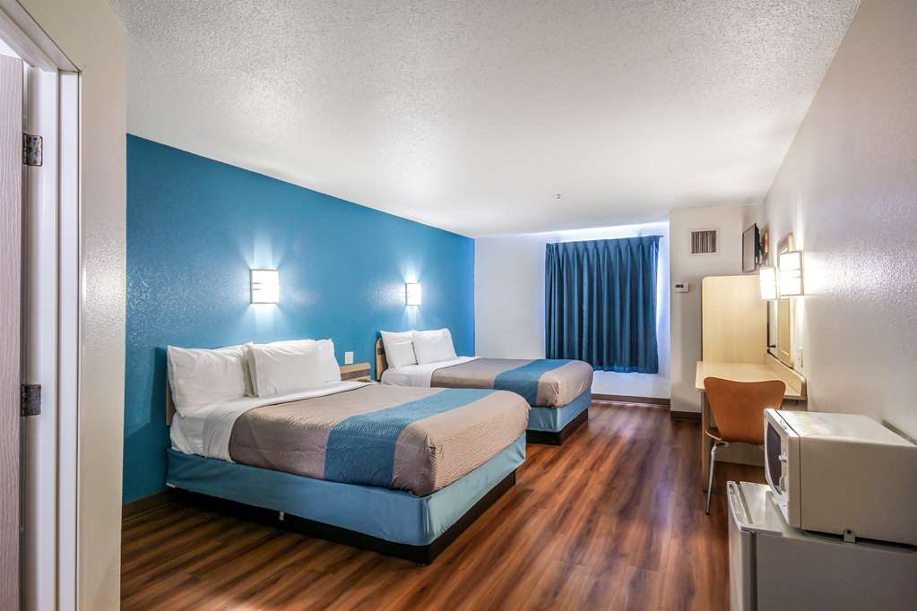 Motel 6 New Braunfels - photo 19
