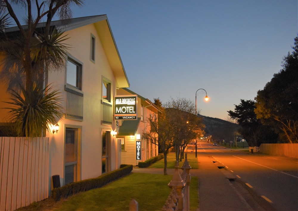 La Rochelle Motel in Christchurch, New Zealand