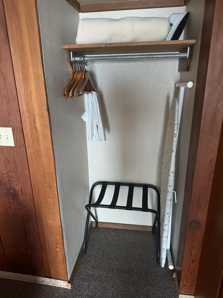 Sunset Oceanfront Lodging - photo 100