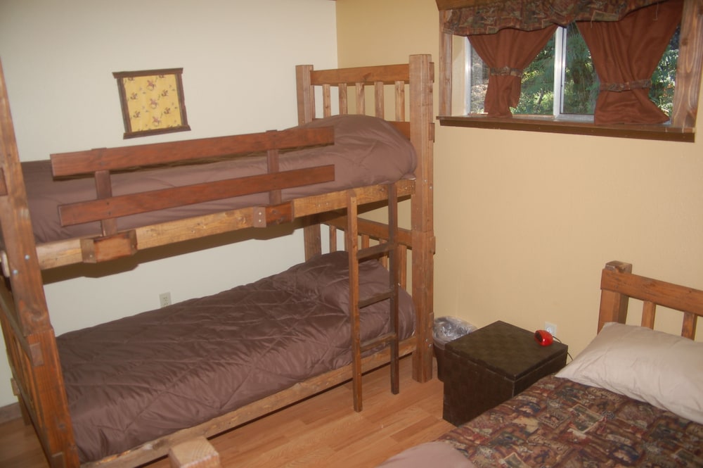 Chehalis Camping Resort Cottage 1 - photo 3