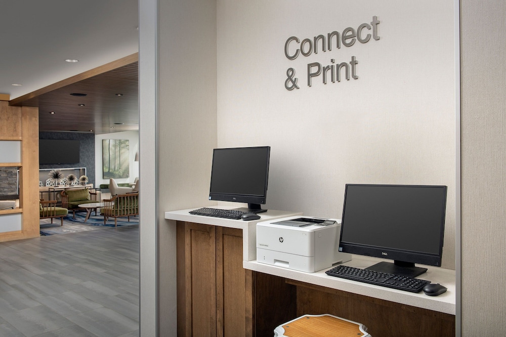 Fairfield Inn & Suites by Marriott Aberdeen - photo 25