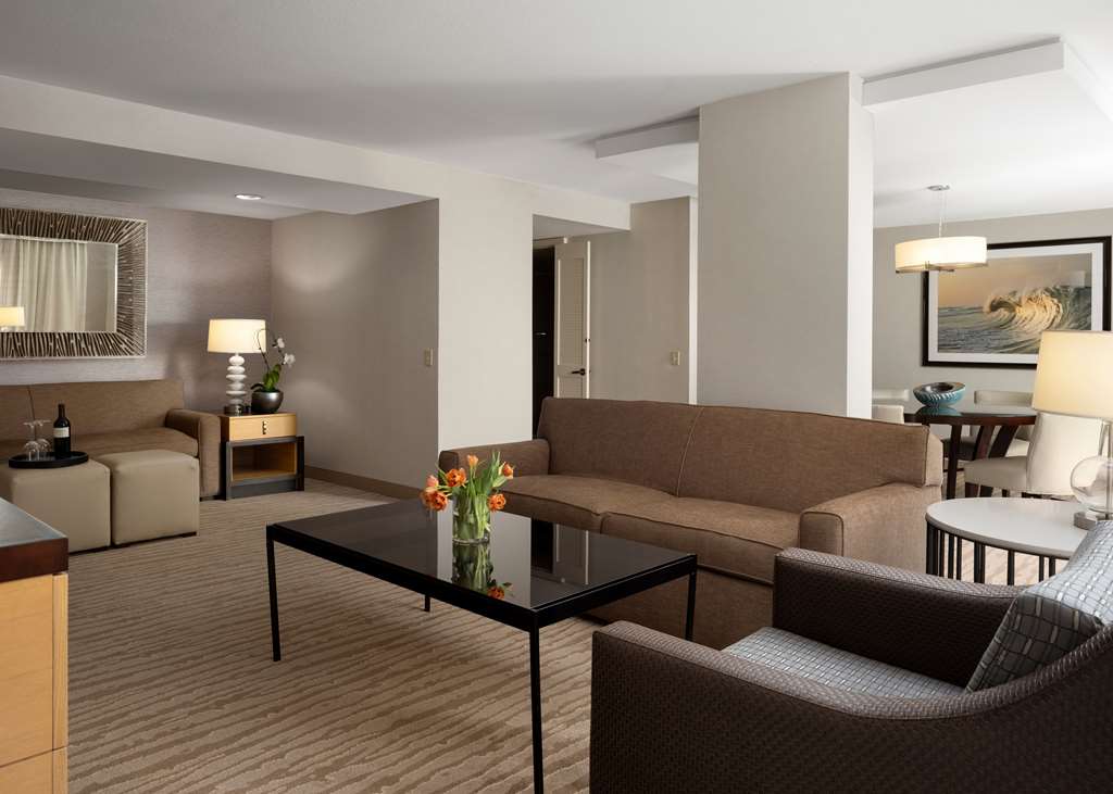 Sonesta Redondo Beach & Marina - photo 46