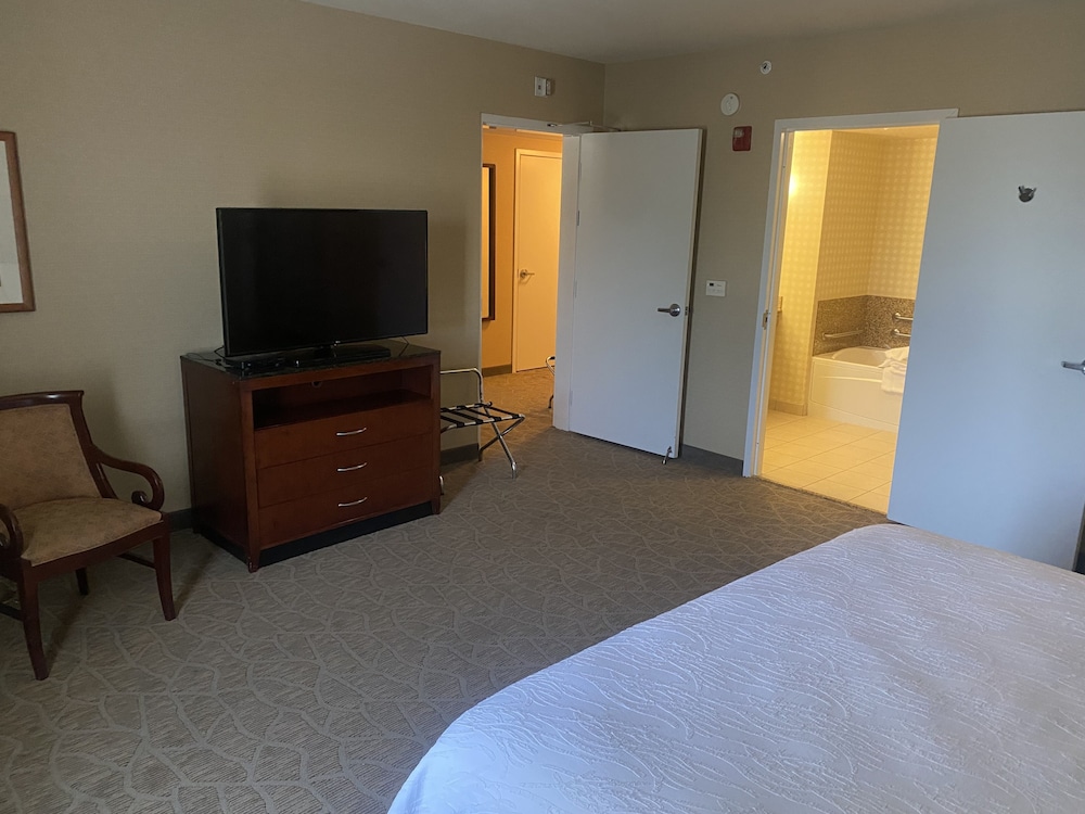 Hilton Garden Inn Palmdale - photo 5