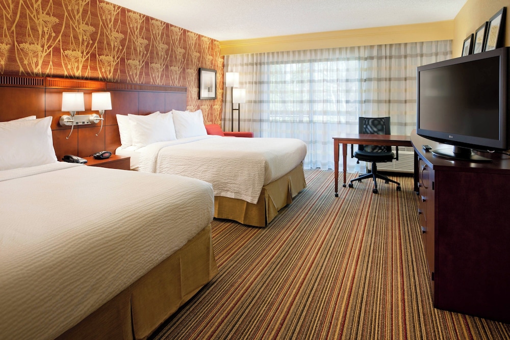 Courtyard by Marriott San Diego Sorrento Valley - photo 5