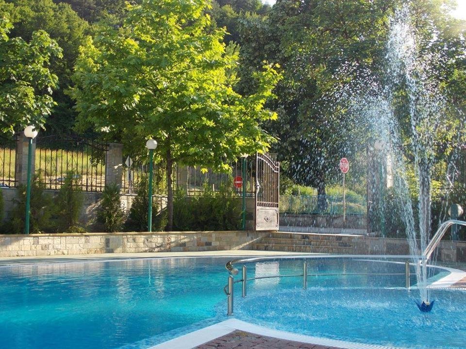 Hotel Kristal - carbon neutral hotel in Zlatograd