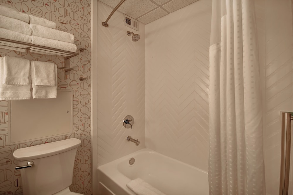 Holiday Inn Lancaster by IHG - photo 19