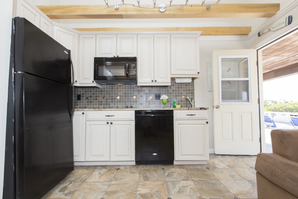 Driftwood Resort - photo 128
