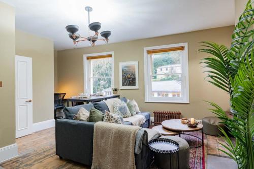Stunning Boutique Flat in Central Location Beatrice — 4-Star Luxury Hotel in Bath, United Kingdom