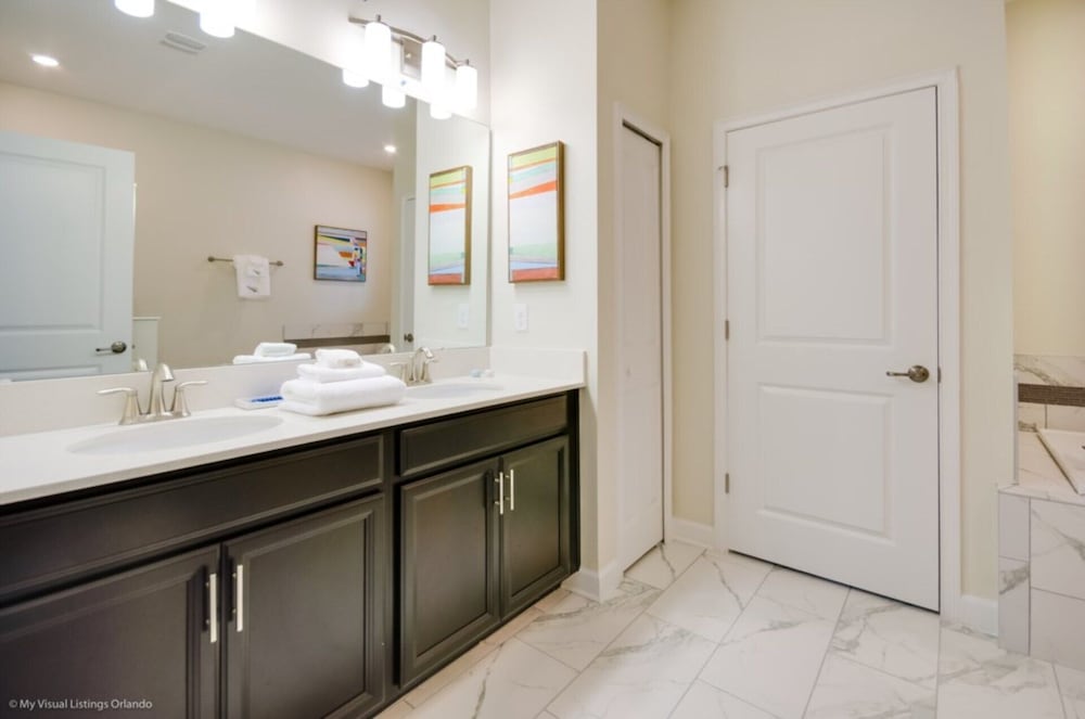Villa in Champions Gate Resort 2523 - photo 9