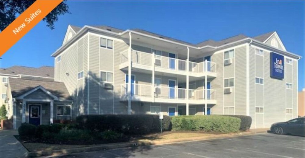 InTown Suites Extended Stay Albany GA - photo 23