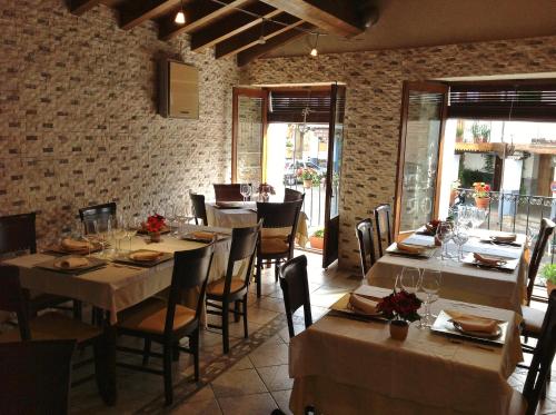 Hostal Cerezo 2 — Guadalupe — photo 3