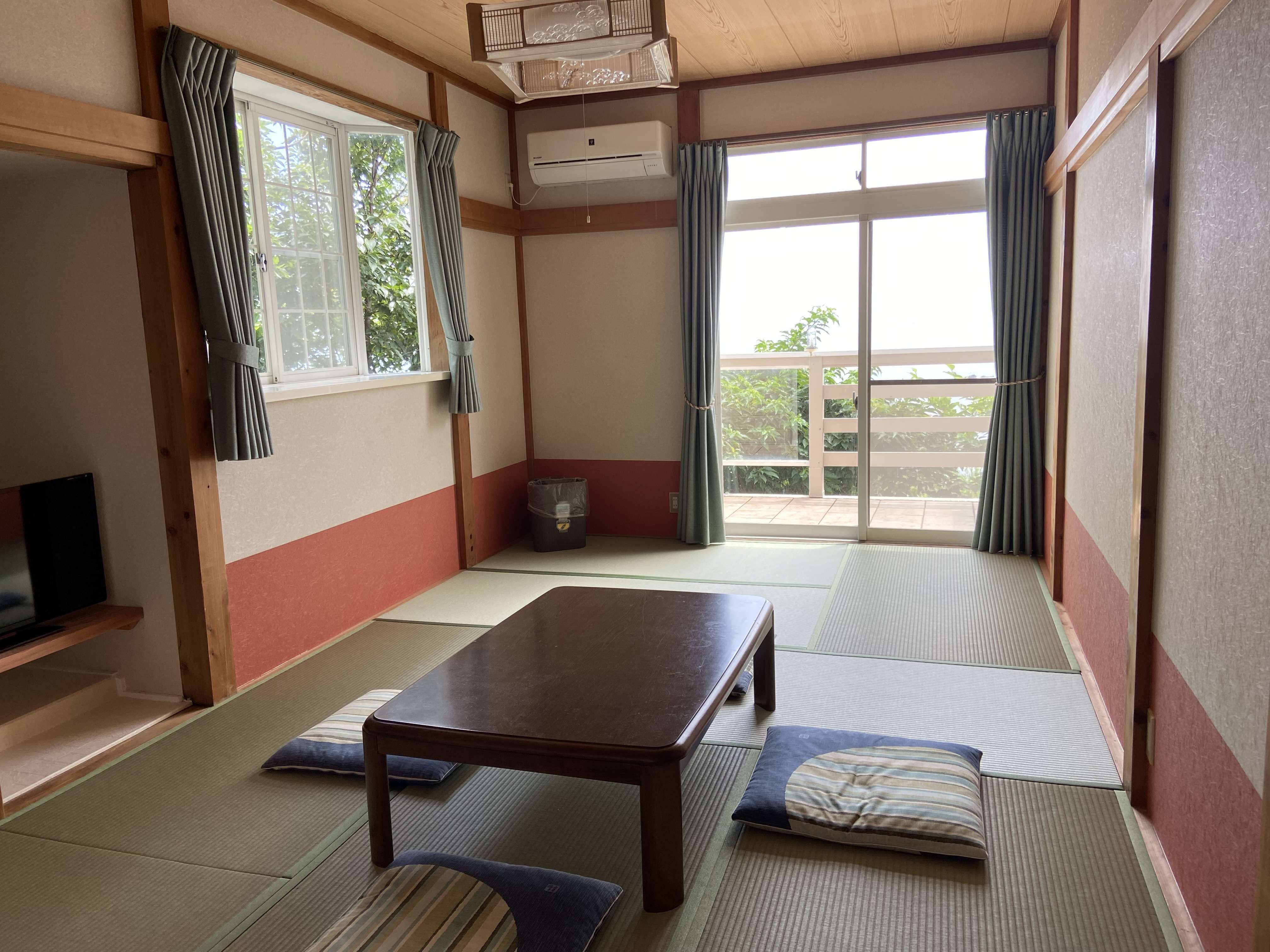 Hotel Cliff Side in Shimoda, Japan