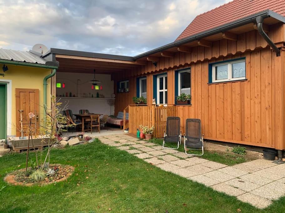 Ferienhaus Mit Garten In Thermennahe 20408331 — Lutzmannsburg