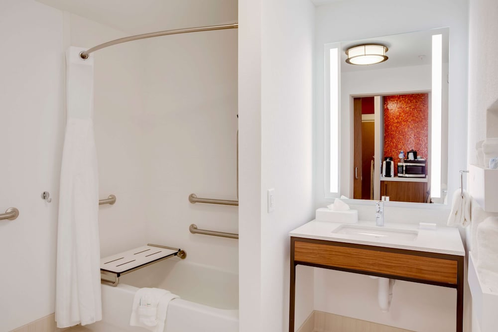 Hilton Garden Inn Oklahoma City Airport - photo 18