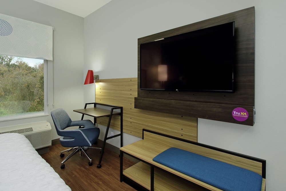Tru by Hilton Mobile - photo 13