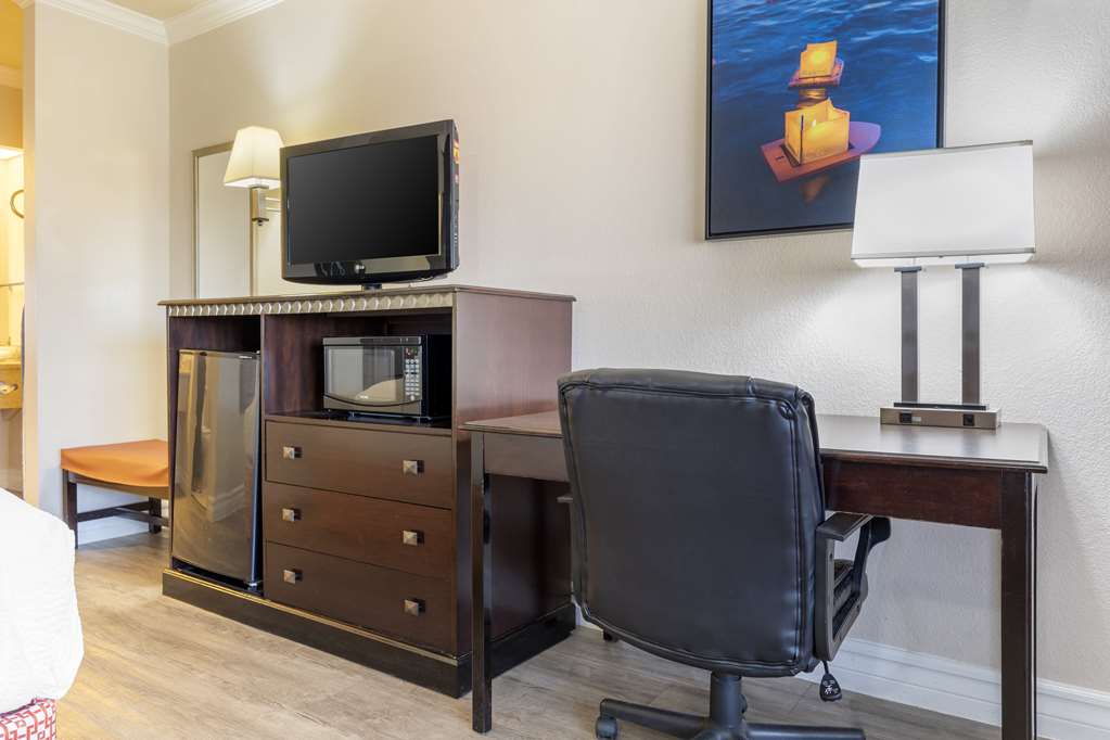 Best Western Anthony West El Paso - photo 18