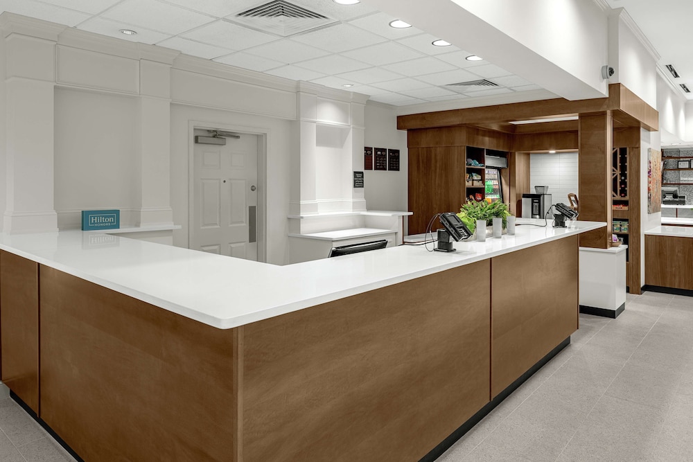 Hilton Garden Inn Wilmington Mayfaire Town Center - photo 5