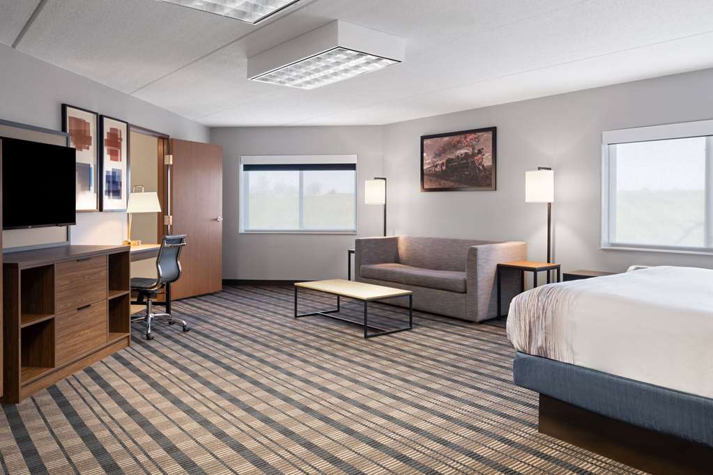AmericInn by Wyndham Beaver Dam - photo 14