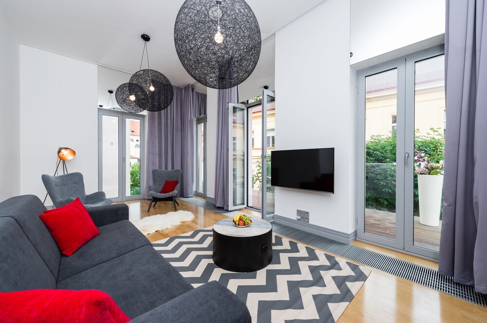Empirent Aquarius Apartments — 5-Star Luxury Hotel in Prague, Czech Republic