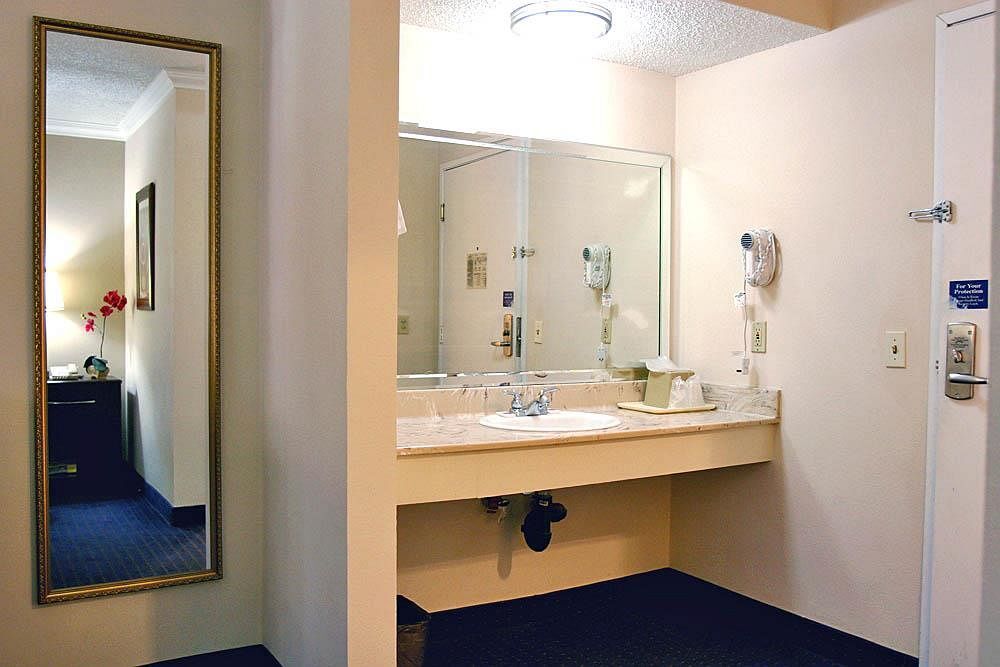 Motel 6 Van Nuys - photo 8