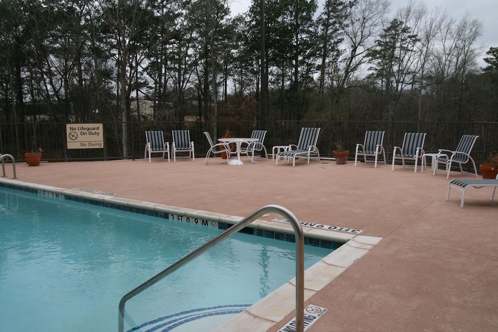 Hawthorn Extended Stay by Wyndham Kilgore - photo 27