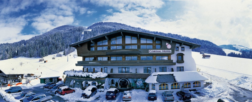 Familien and Sport Hotel Cordial — 4-Star Luxury Hotel in Going, Austria