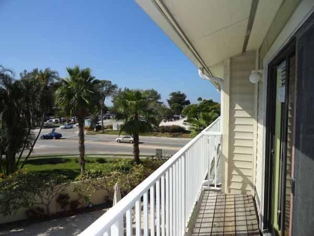 Beach Townhouses 104 - photo 27