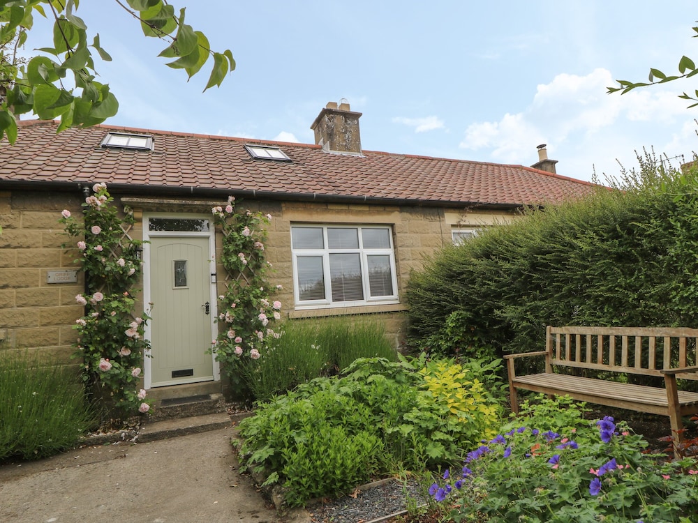 Harome Holidays — 4-Star Luxury Hotel in York, United Kingdom