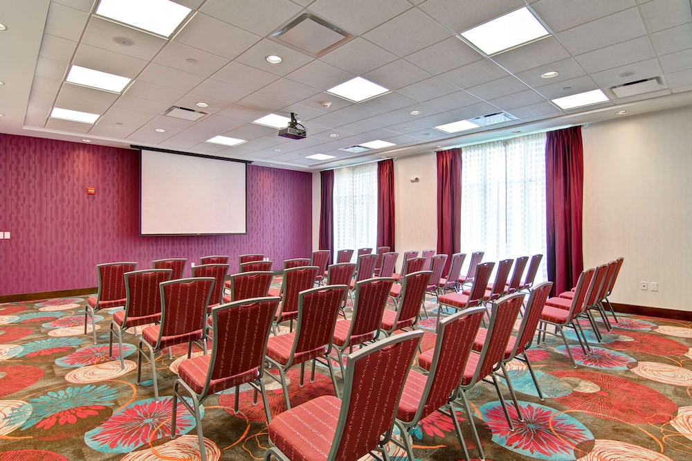 Hampton Inn & Suites Detroit Troy - photo 38