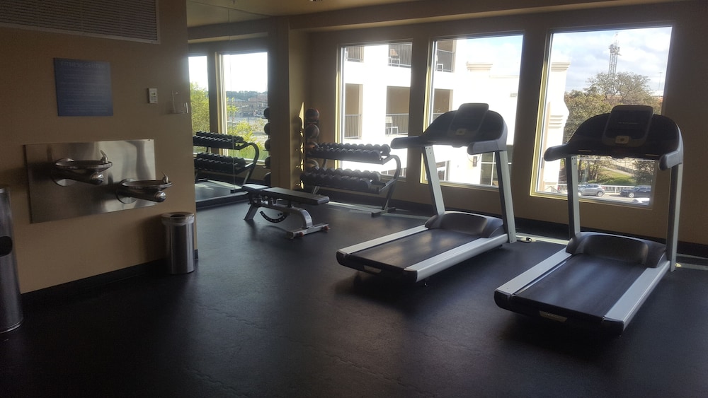 Wyndham Garden San Antonio Riverwalk Museum Reach - photo 5