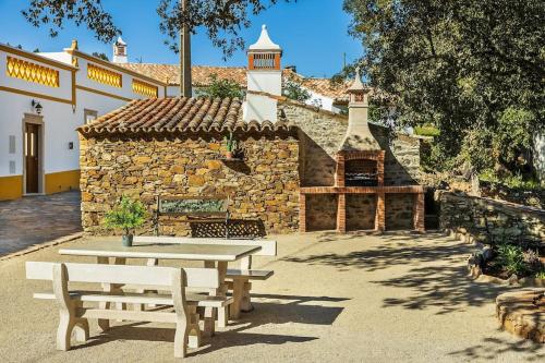 Casa do Avô — 4-Star Luxury Hotel in Loule, Portugal