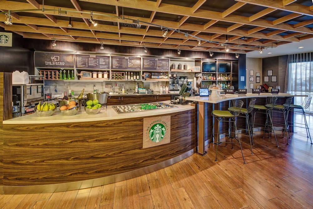 Courtyard by Marriott Alexandria - photo 26