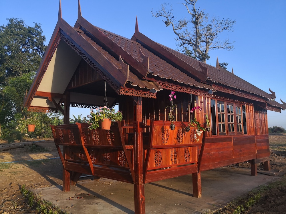 Pumaka Resort pet-friendly hotel Nong Hong