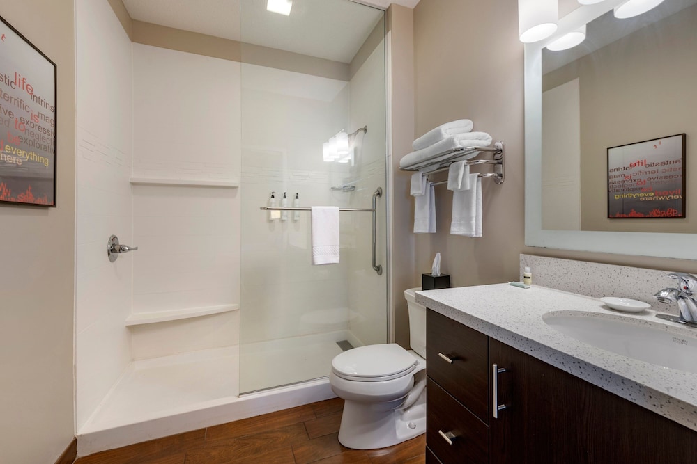 TownePlace Suites by Marriott Vincennes - photo 21