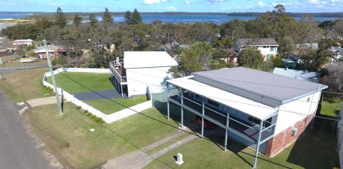 Sundeck - carbon neutral hotel in Culburra Beach