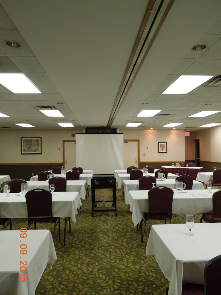 Baymont by Wyndham Marietta - photo 25