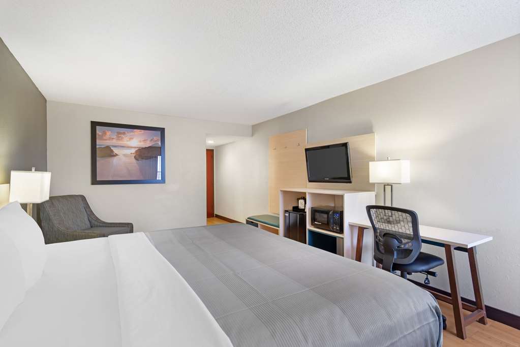 Quality Inn Valley West Point - photo 12