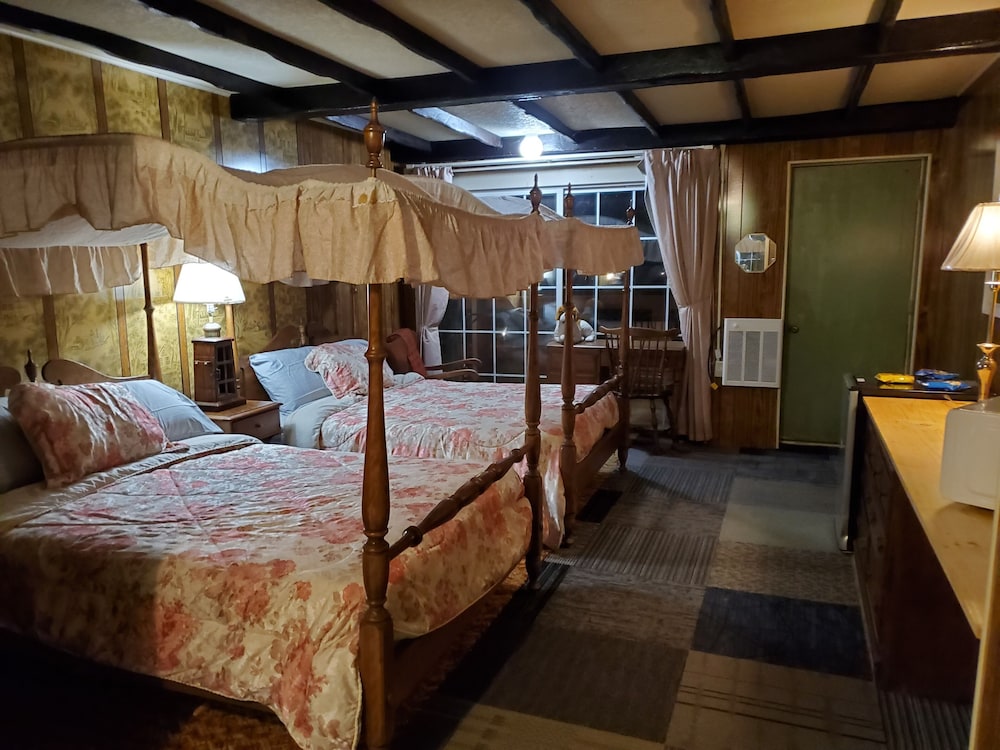 Pocono Mountains Hotel and Spa - photo 21
