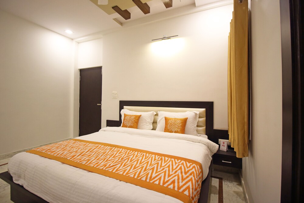 OYO 6072 Aaradhya residency Agra — Agra — photo 5