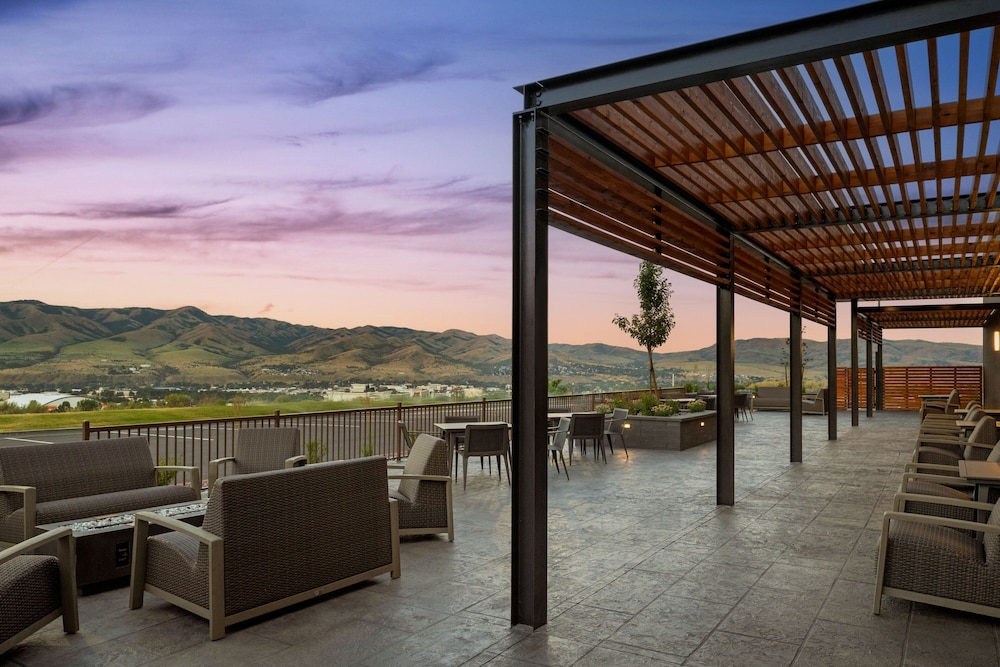 Courtyard by Marriott Pocatello - photo 8