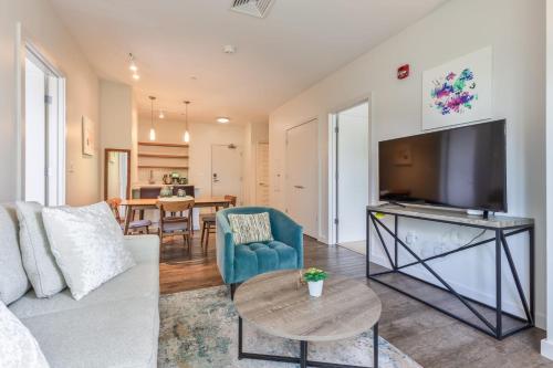 Luxury 2BR Apt Near Kendall Sq — 4-Star Luxury Hotel in Cambridge, United States